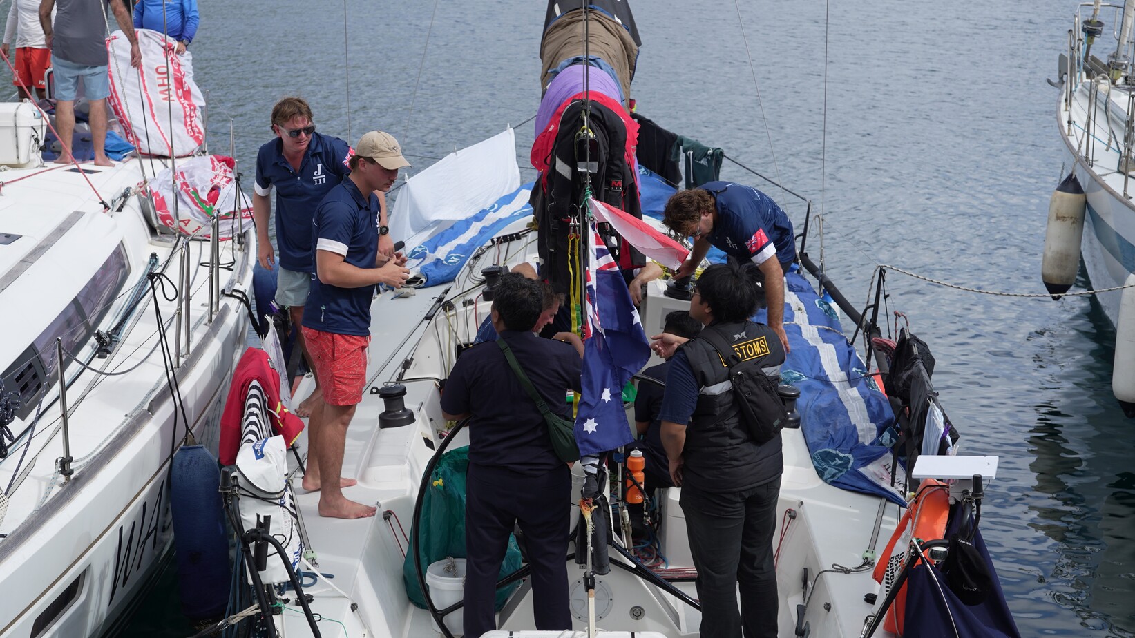 Sukseskan Darwin-Banda Yacht Race 2026, Bea Cukai Ambon Layani Kedatangan Kapal Peserta di Banda Neira