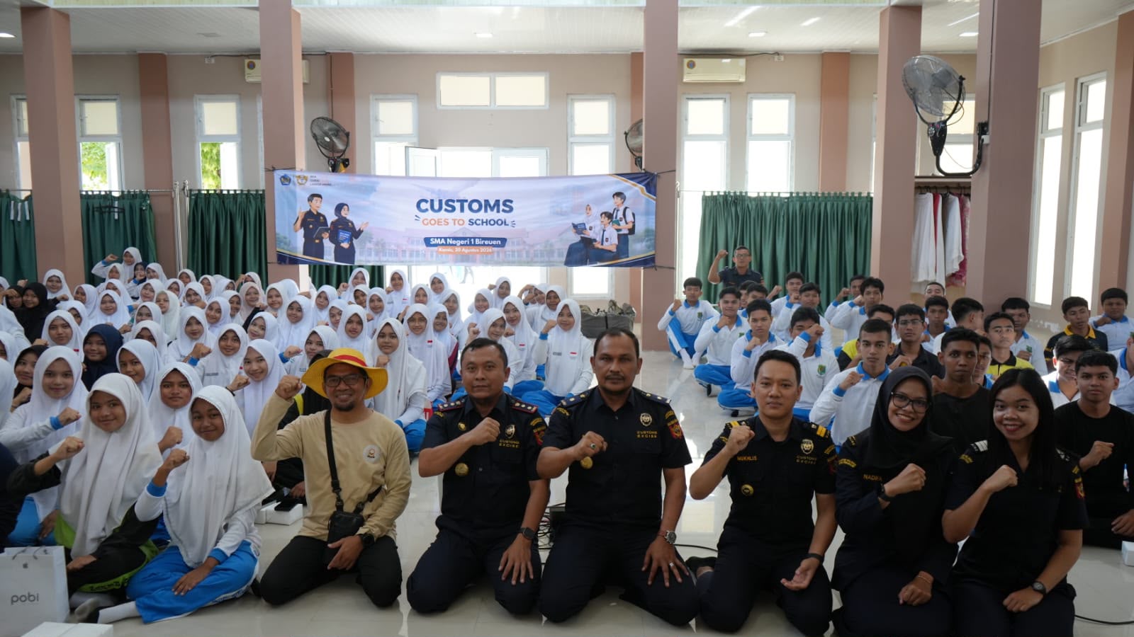 Bea Cukai Lhokseumawe Kenalkan Peran Kepabeanan dan Cukai kepada Siswa SMA Negeri 1 Bireuen