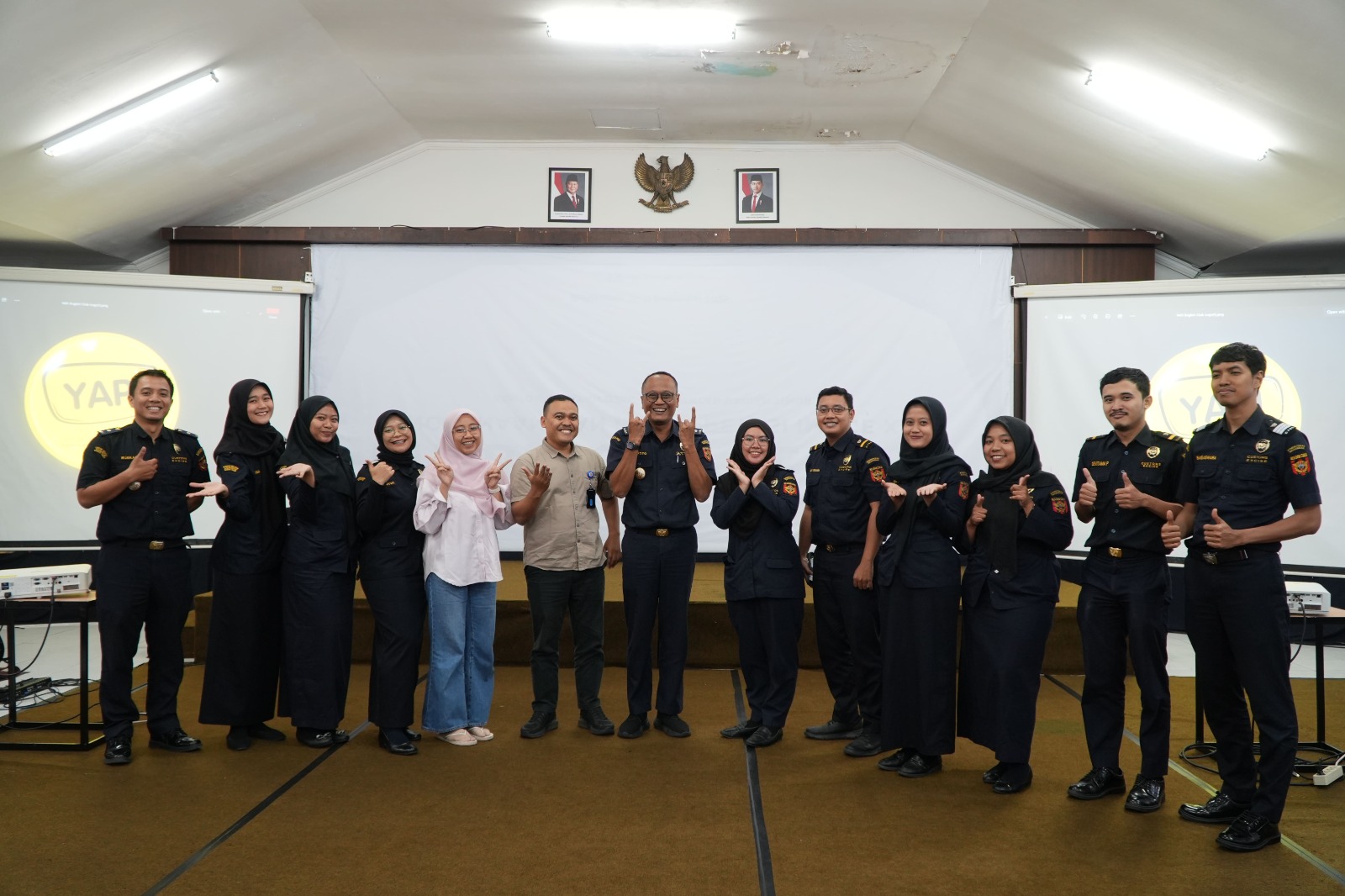 KICK OFF YAP! Youth Active Speaking Program