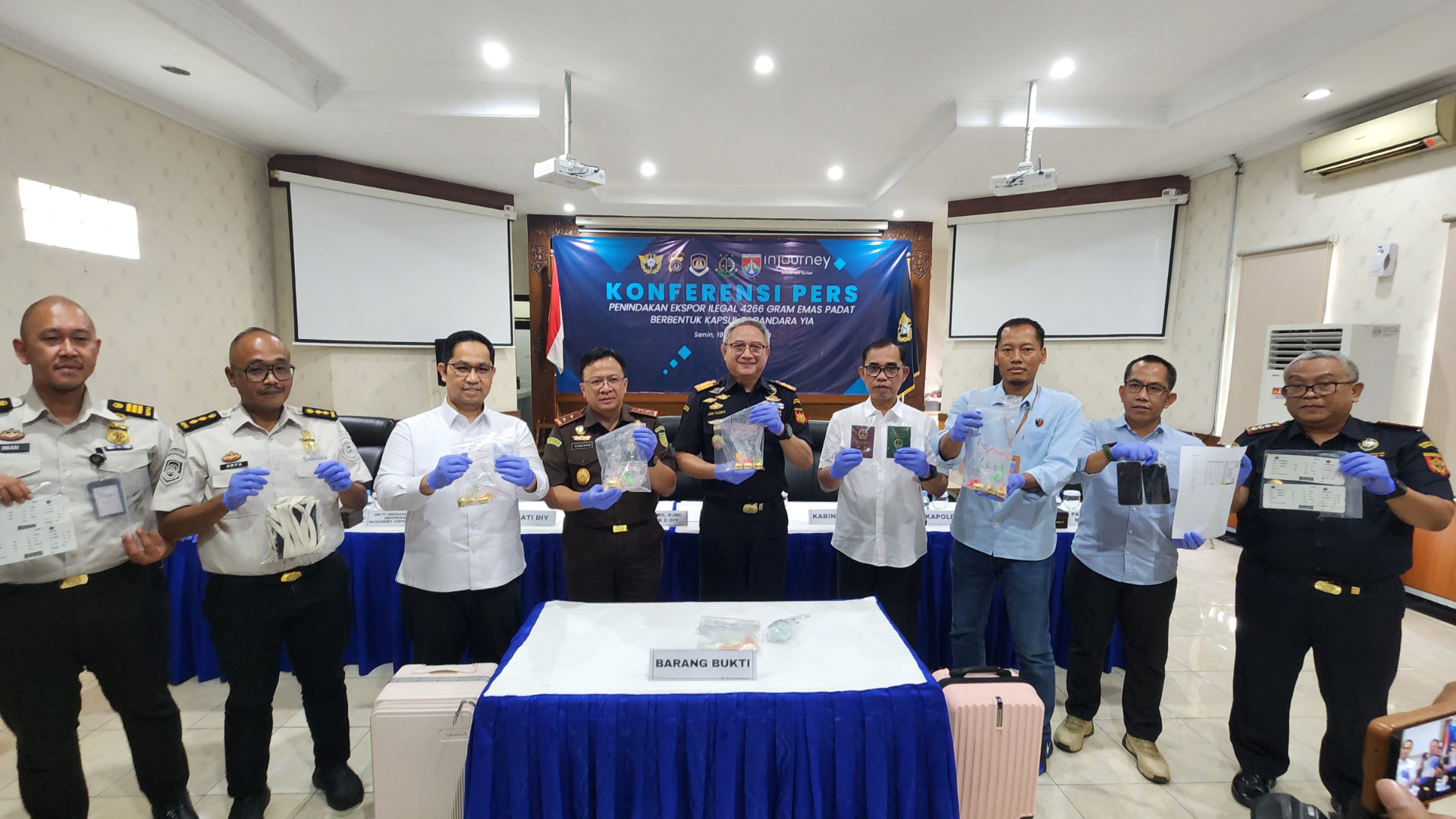 Sinergi Pengawasan di Bandara YIA, Bea Cukai Yogyakarta Gagalkan Upaya Ekspor Ilegal 4,2 Kilogram Emas